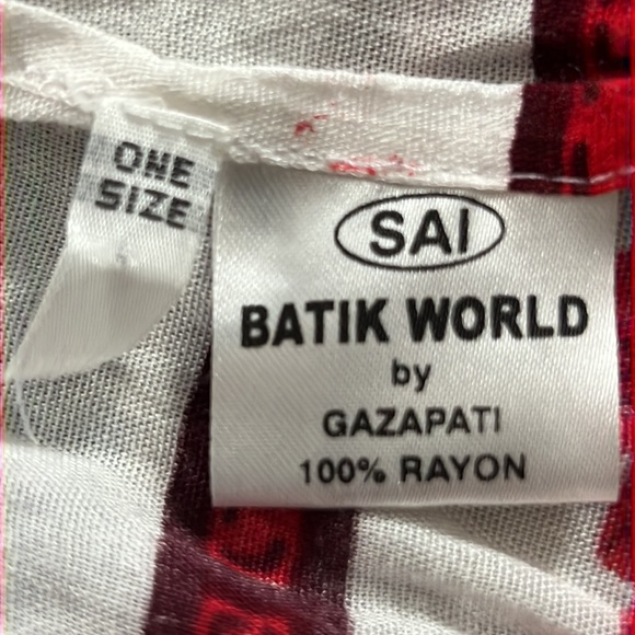 749 Batik World by Gazapiti Beachwear 2Pc Crisscross Top and Sarong. SzOS - Picture 12 of 12